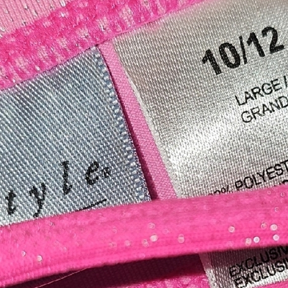 Freestyle Danskin Pink Gymnastics Leotard with Rhinestones Size 10/12 - Picture 7 of 7